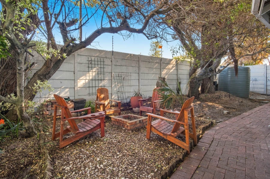 4 Bedroom Property for Sale in Tokai Western Cape